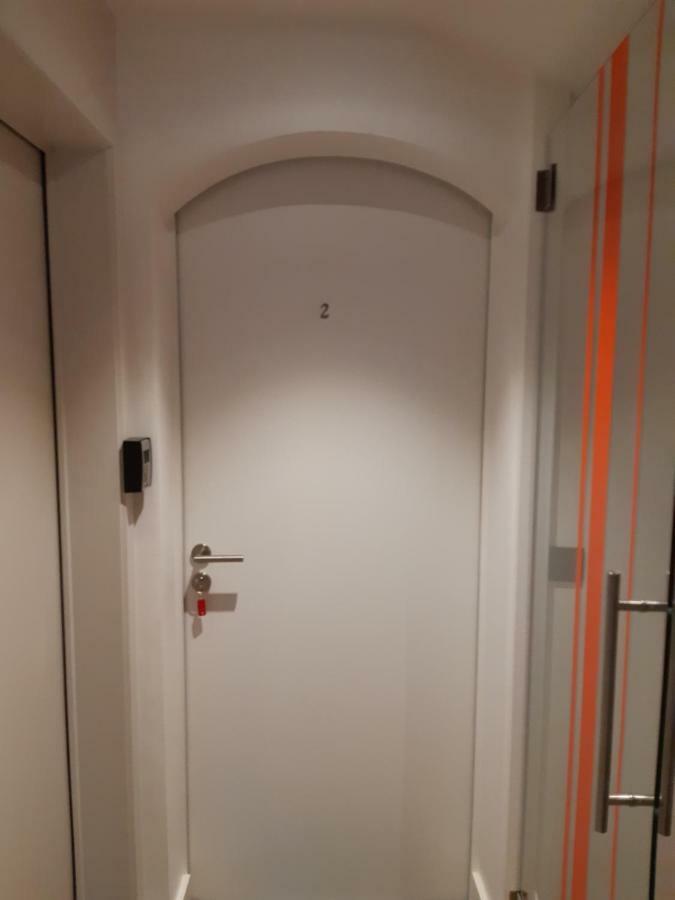 Guesthouse Au Coin De La Rue มัลเมอดี ภายนอก รูปภาพ